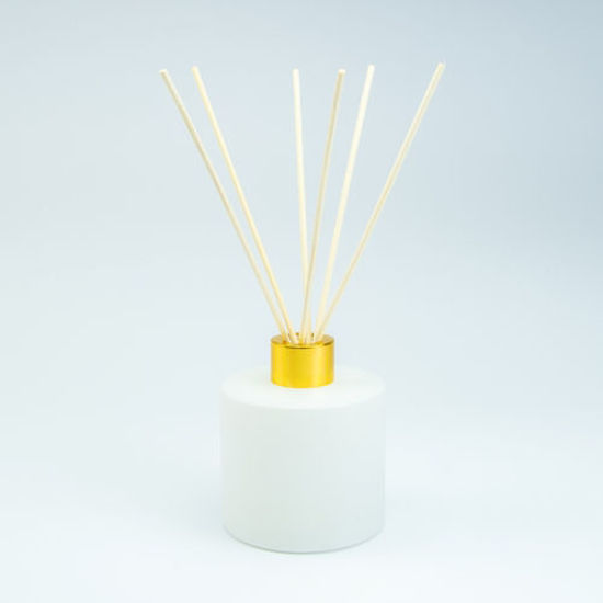 parfumflesje voor geurstokjes wit goud